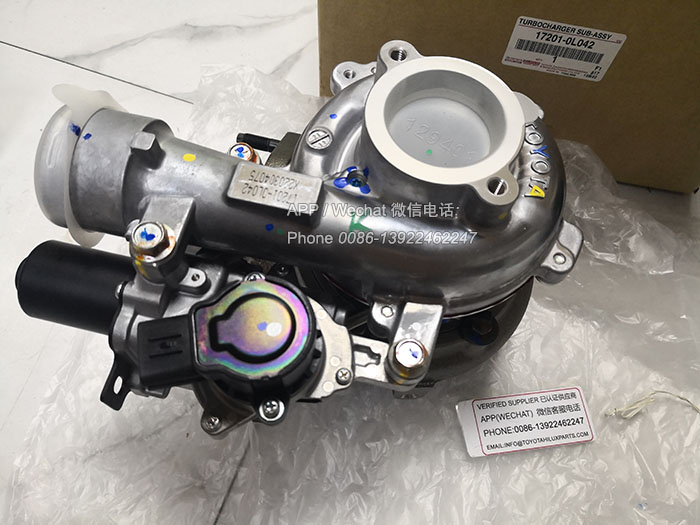 17201-0L042,Genuine Toyota Hilux 1KD Turbocharger,17201-0L040